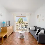 Palm Tree With Pool By Homing Albufeira