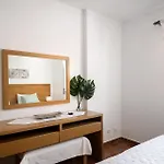Palm Tree With Pool By Homing Apartmán